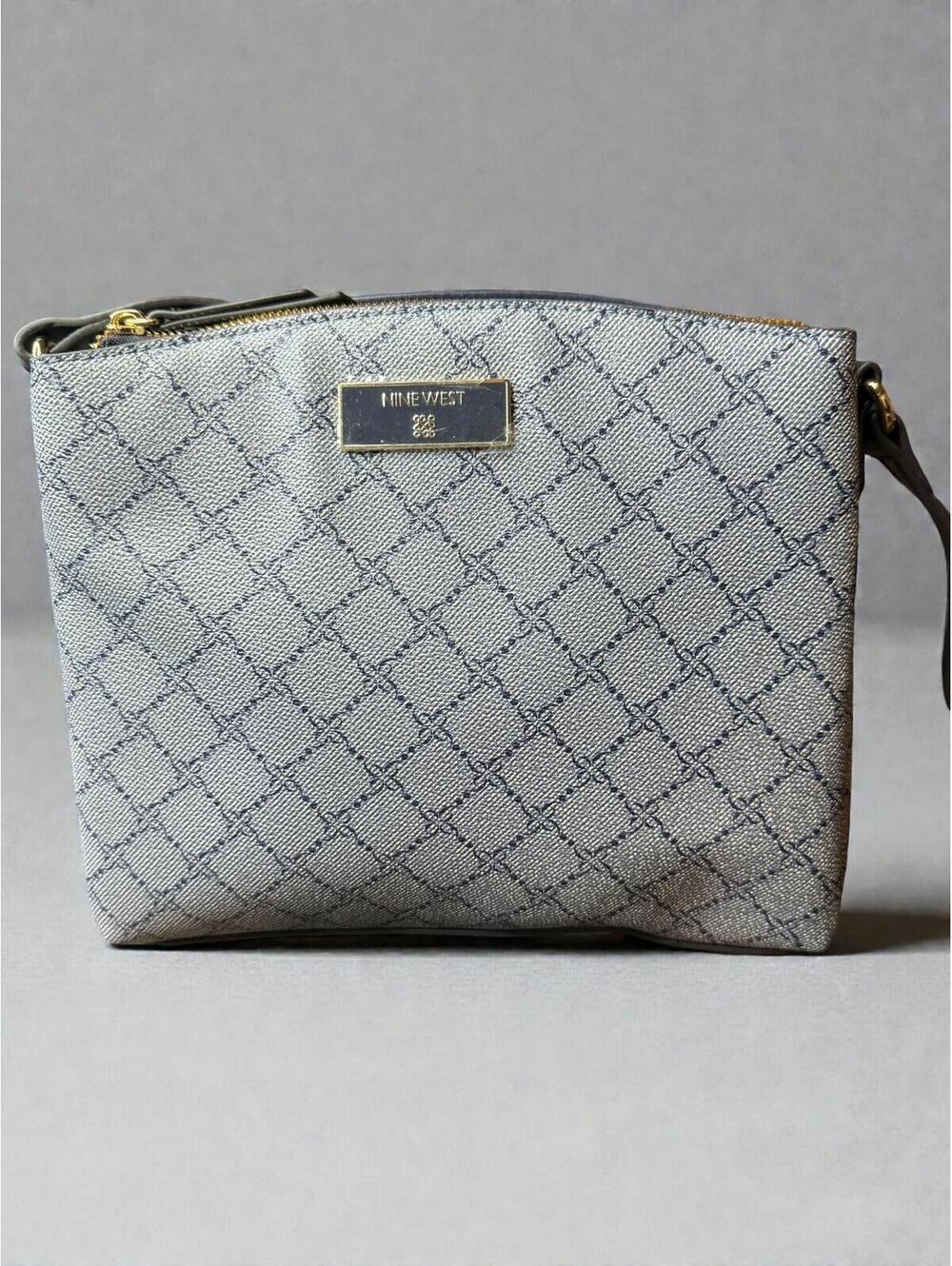 Nine West Mary Crossbody Caireann Small Zip‑Around Wallet Set NWOT - Picture 2 of 14